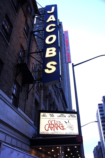 Photo Coverage: GOD OF CARNAGE Opening Night Curtain Call at the Bernard Jacobs Image