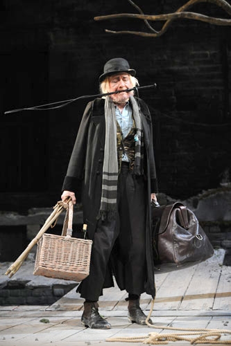 Photo Flash: McKellen & Stewart Star In Waiting For Godot Image