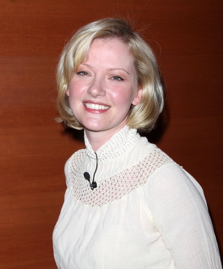 Gretchen Mol

 Photo