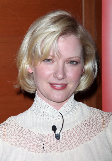 Gretchen Mol Photo