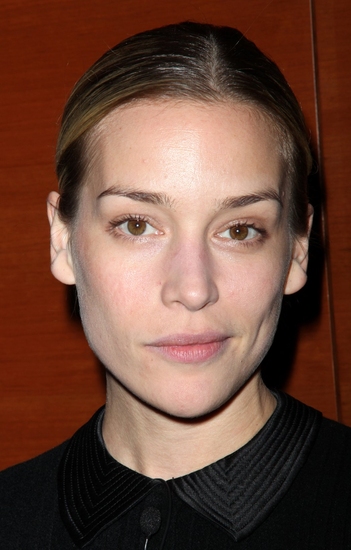 Piper Perabo Photo