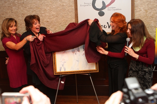 Photo Coverage: MAMMA MIA! 'Wall of Fame' Portrait Unveiled at Tony's DiNapoli Image