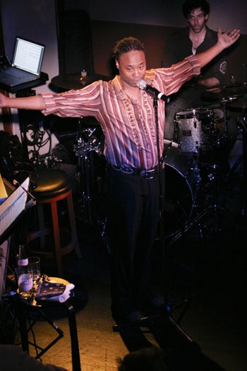 Photo Coverage: Broadway's Billy Porter's 'THE STANDARD' Sings at Upright Cabare Image