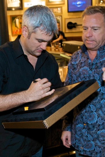 Photo Coverage: Taylor Hicks and the GREASE Tour Cast at Hard Rock SF Image