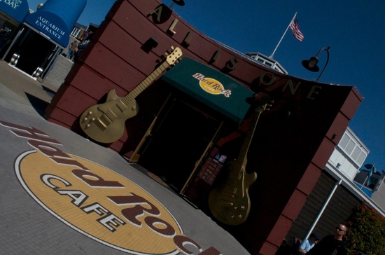 Photo Coverage: Taylor Hicks and the GREASE Tour Cast at Hard Rock SF Image