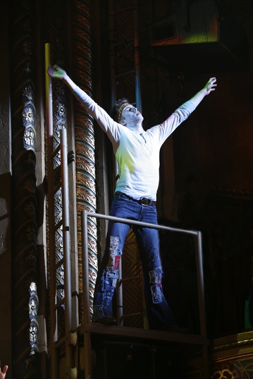 Photo Coverage: 'The Sun Shines In' HAIR Returns to Broadway - Opening Curtain Call! Image