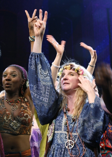Photo Coverage: 'The Sun Shines In' HAIR Returns to Broadway - Opening Curtain Call! Image