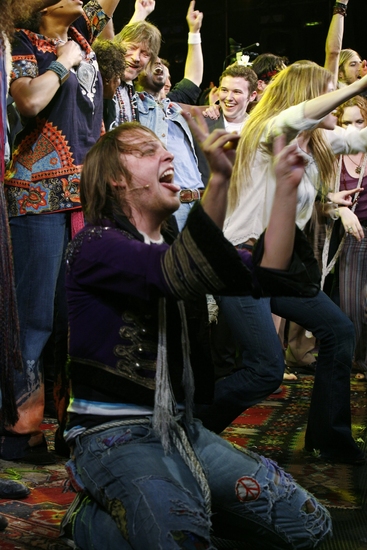 Photo Coverage: 'The Sun Shines In' HAIR Returns to Broadway - Opening Curtain Call! Image