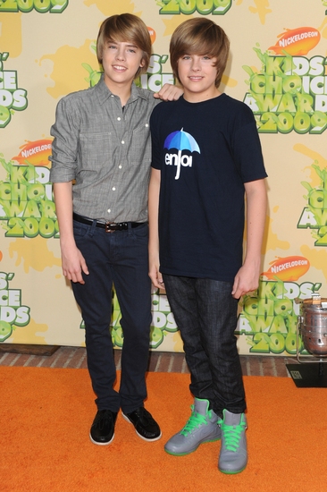 Dylan Sprouse and Cole Sprouse Photo