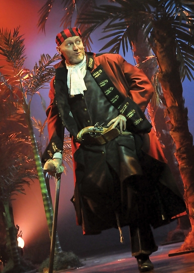 Photo Flash: Treasure Island At Beef And Boards Image