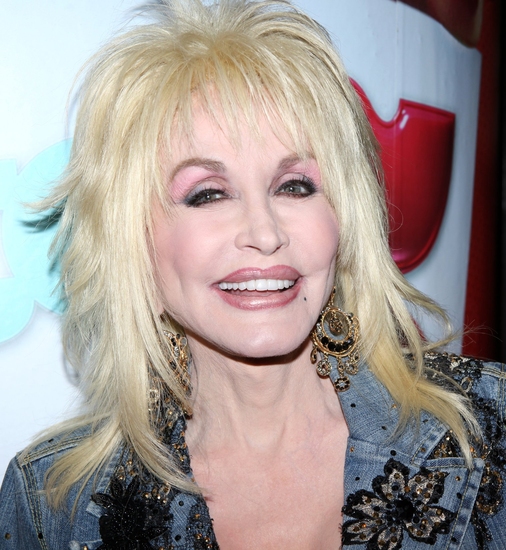 Photo Coverage: Dolly Parton Surprises The Fans At '9 To 5: THE MUSICAL' Image