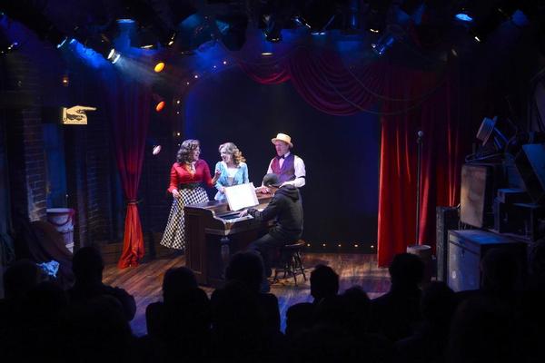 Photo Flash: First Look at Walnut Street Theatre's I LOVE A PIANO Image