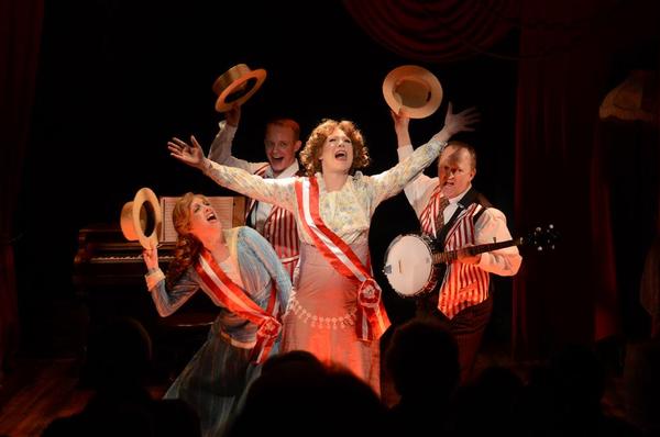 Photo Flash: First Look at Walnut Street Theatre's I LOVE A PIANO Image