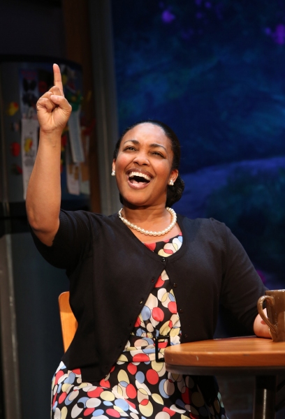 Photo Flash: First Look at Farah Alvin, Natalie Venetia Belcon and More in THE LAST SMOKER IN AMERICA! Image