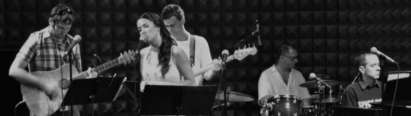 Photo Flash: Morgan James, Jenna Leigh Green & More in BROADWAY SINGS THE 90'S Image