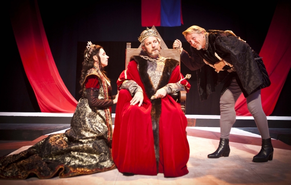 Photo Flash: First Look at John Walcutt and More in Shakespeare Orange County's RICHARD III Image