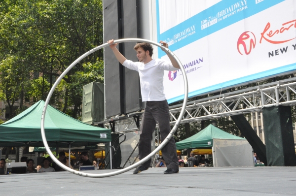 Photo Coverage: FANTASTICKS, VOCA PEOPLE, and More Play Broadway In Bryant Park! Image