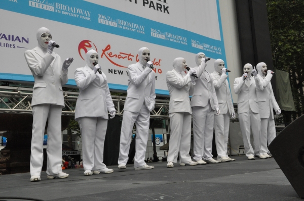 Photo Coverage: FANTASTICKS, VOCA PEOPLE, and More Play Broadway In Bryant Park! Image