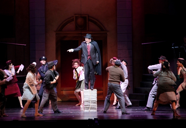Photo Flash: Jesse Tyler Ferguson, Richard Kind & More in THE PRODUCERS at The Hollywood Bowl, Part 1! Image