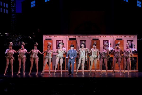 Photo Flash: Jesse Tyler Ferguson, Richard Kind & More in THE PRODUCERS at The Hollywood Bowl, Part 1! Image