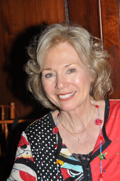 Photo Coverage: Kathryn Leigh Scott, Lara Parker, and More at Dark Shadows Weekend! Image