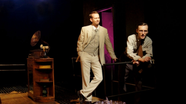 Photo Flash: First Look at Jacqueline Grandt, Ryan Heindl & More in Redtwist's THE GLASS MENAGERIE Image
