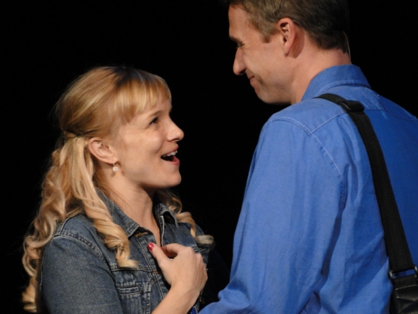 Photo Flash: Kelly Felthouse and More in Cape Playhouse's LEGALLY BLONDE Image