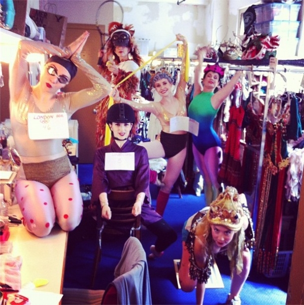 Photo Flash: Saturday Intermission Pics, Aug 4 - 'Respect the Oldsies' of NEWSIES, BRING IT ON and More! Image