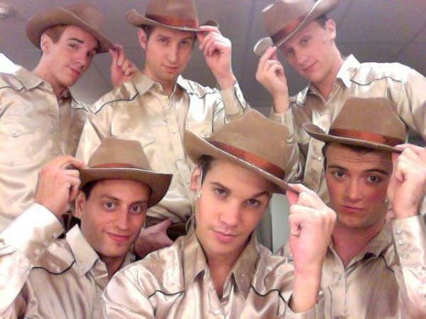 Photo Flash: Saturday Intermission Pics, Aug 4 - 'Respect the Oldsies' of NEWSIES, BRING IT ON and More! Image