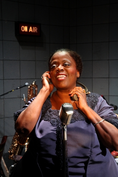 Photo Flash: Lillias White Stars in Bay Street's BIG MAYBELLE: SOUL OF THE BLUES Image