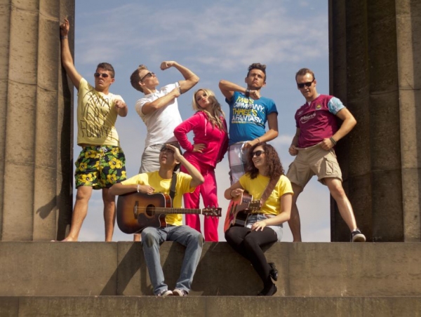 Photo Flash: First Look at DEPARTURE LOUNGE at Edinburgh Fringe Image