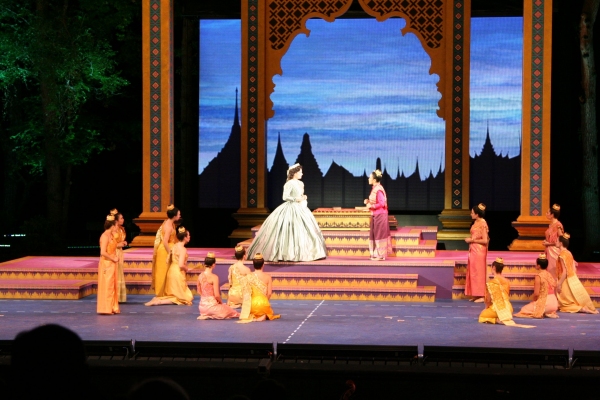 Photo Flash: First Look at Laura Michelle Kelly, Kevin Gray in the Muny's THE KING AND I Image