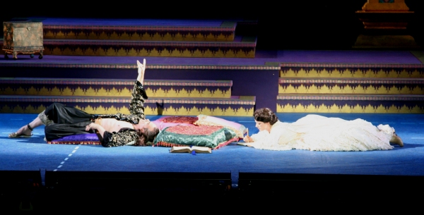 Photo Flash: First Look at Laura Michelle Kelly, Kevin Gray in the Muny's THE KING AND I Image