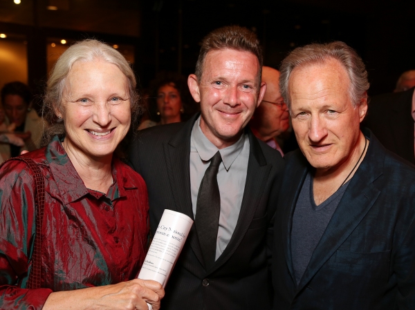 Photo Flash: Jonathan Groff and Alfred Molina-Led RED Opens in LA- Betty White, Zachary Quinto and More! Image