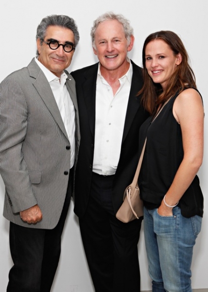 Photo Flash: Jennifer Garner and More Attend Victor Garber's Opening at 54 Below! Image