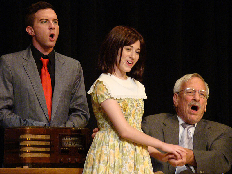 Photo Flash: First Look at MARY POPPINS' Brigid Harrington as Bellarine Theatre Company's ANNIE Image