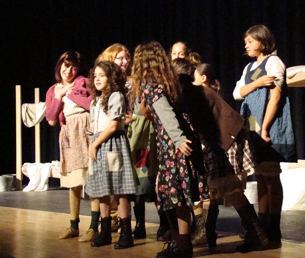 Photo Flash: First Look at MARY POPPINS' Brigid Harrington as Bellarine Theatre Company's ANNIE Image