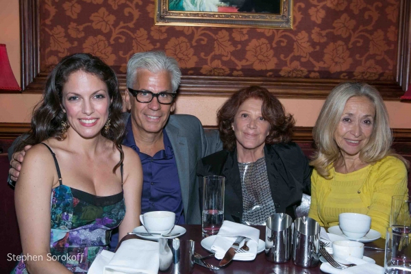 Photo Coverage: Hilary Kole Plays 54 Below! Image