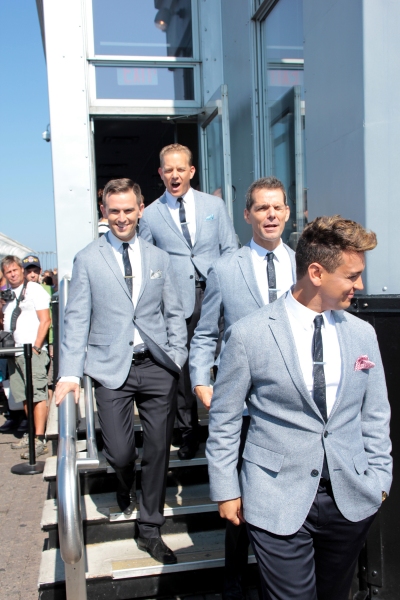 Photo Coverage: Midtown Men Meet the Press at Empire State Building Image