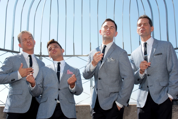 Photo Coverage: Midtown Men Meet the Press at Empire State Building Image