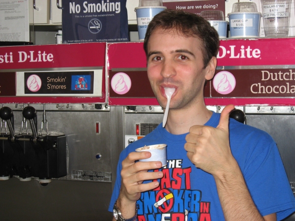 Photo Flash: LAST SMOKER IN AMERICA Cast Celebrates Tasti D-Lite Treat!  Image