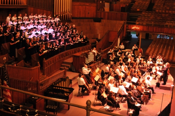 Photo Flash: William Davenport and More in New Jersey State Opera's VERDI REQUIEM Image