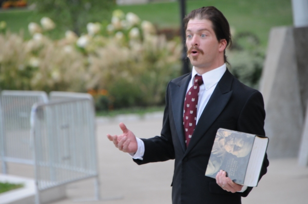 Photo Flash: First Look at Actors' Theatre's THE COMPLETE WORKS OF WILLIAM SHAKESPEARE (Abridged) Image