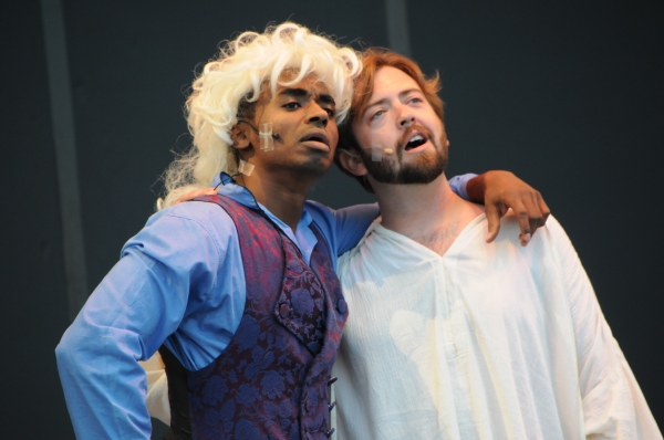 Photo Flash: First Look at Actors' Theatre's THE COMPLETE WORKS OF WILLIAM SHAKESPEARE (Abridged) Image