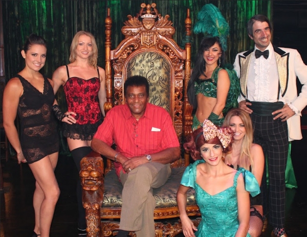 Photo Flash: Country Star Charley Pride and Chef Rick Bayless Visit ABSINTHE Image