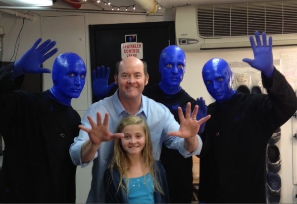 Photo Flash:  David Koechner Visits The Blue Man Group Image
