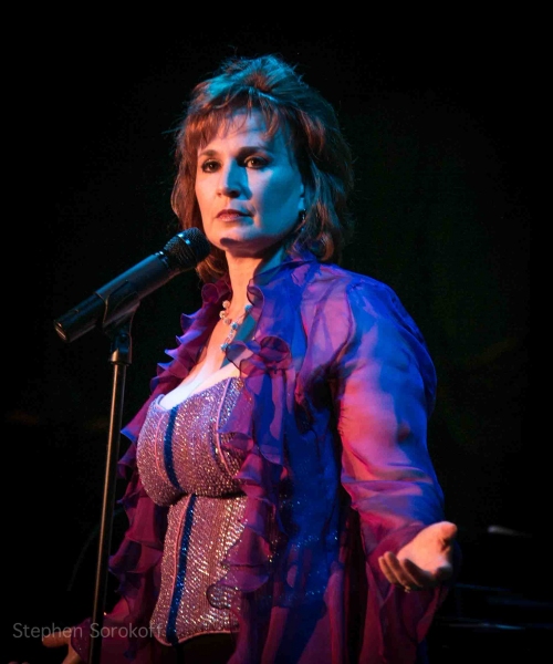 Photo Coverage: Raissa Katona Bennett Brings ANOTHER KIND OF LIGHT to Feinstein's Image