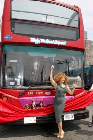 Photo Flash: Bernadette Peters and Mary Tyler Moore Welcomed into Gray Line's Ride of Fame Campaign Image