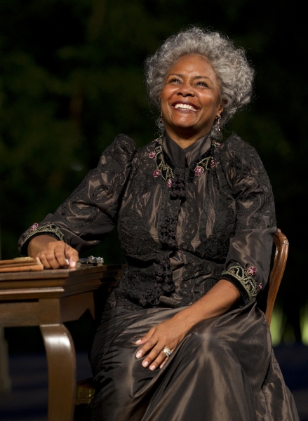 Exclusive InDepth InterView: Tonya Pinkins Talks Broadway, Hollywood, 54 Below, Upcoming Projects & More Image