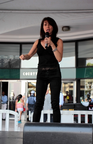 Photo Coverage: ROCK OF AGES, MAMMA MIA!, and More Perform at 'Taste of Broadway' Image